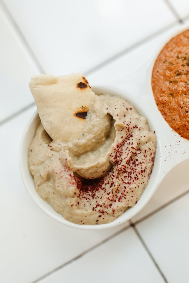 Fresh Hummus with Aleppo Pepper - Hummus Recipe